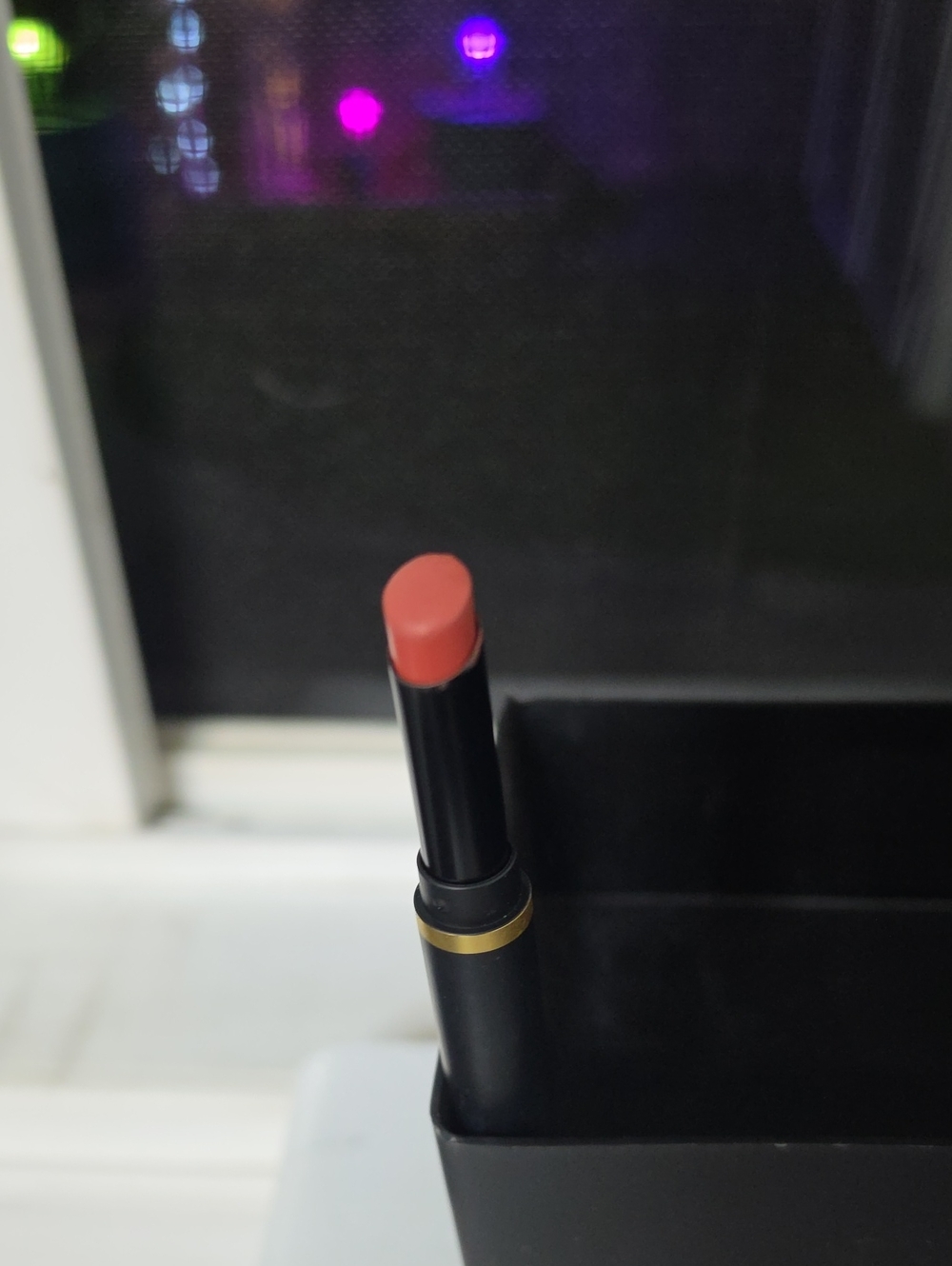 M A C Creamy Lipstick -"Mull It Over" Hydrating Satin Finish